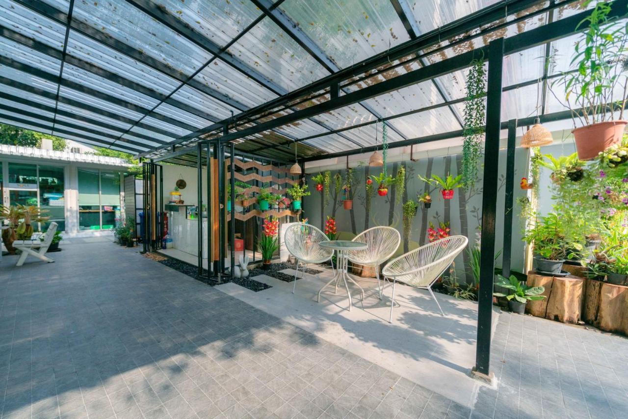 Baansabai Ramaiv Aparthotel Bangkok Luaran gambar